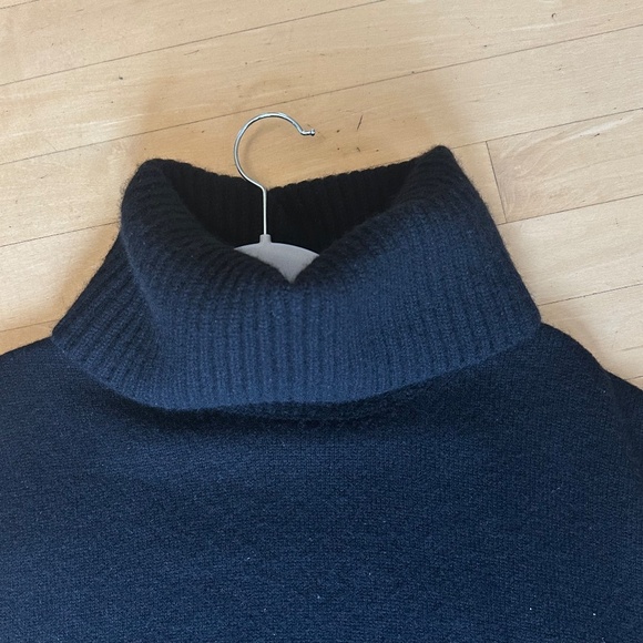 NakedCashmere Black sleeveless Sweater, L, GP1497 - Picture 4 of 5